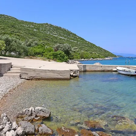 Apartment By The Sea Luka Dubrava, Peljesac - 4568 Janjina